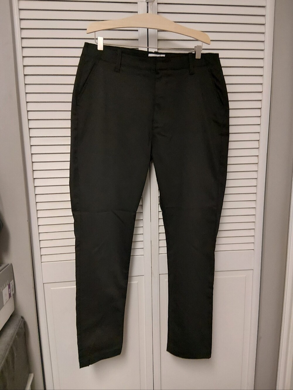 Du/er Black Dress Pants - Tailored Everyday Wear